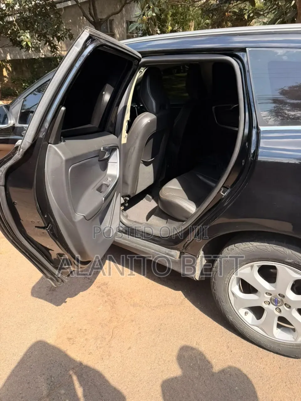 Volvo XC60 2012 Black