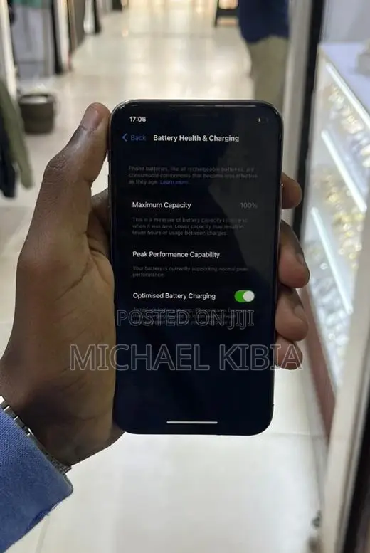 Apple iPhone X 64 GB White