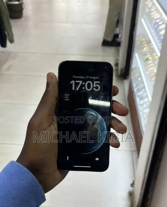 Apple iPhone X 64 GB White