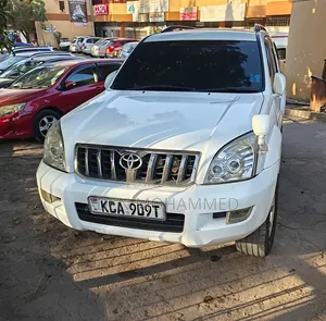 Toyota Land Cruiser Prado 2007 White
