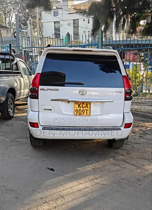 Toyota Land Cruiser Prado 2007 White