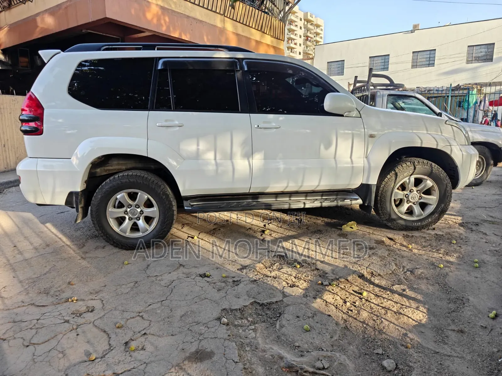 Toyota Land Cruiser Prado 2007 White