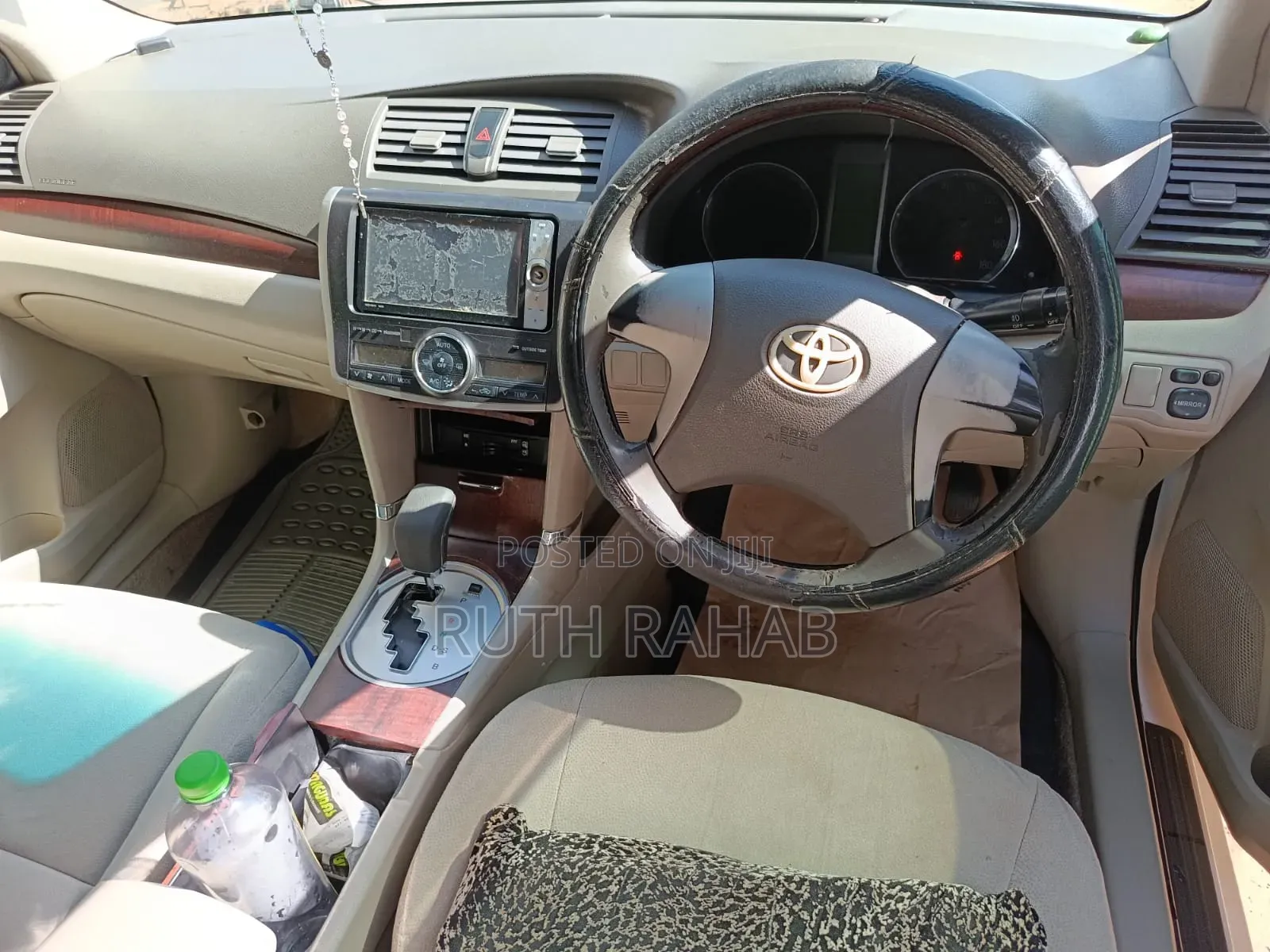 Toyota Premio 2012 White