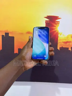 Apple iPhone 15 256 GB Silver