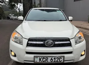Toyota RAV4 2012 White