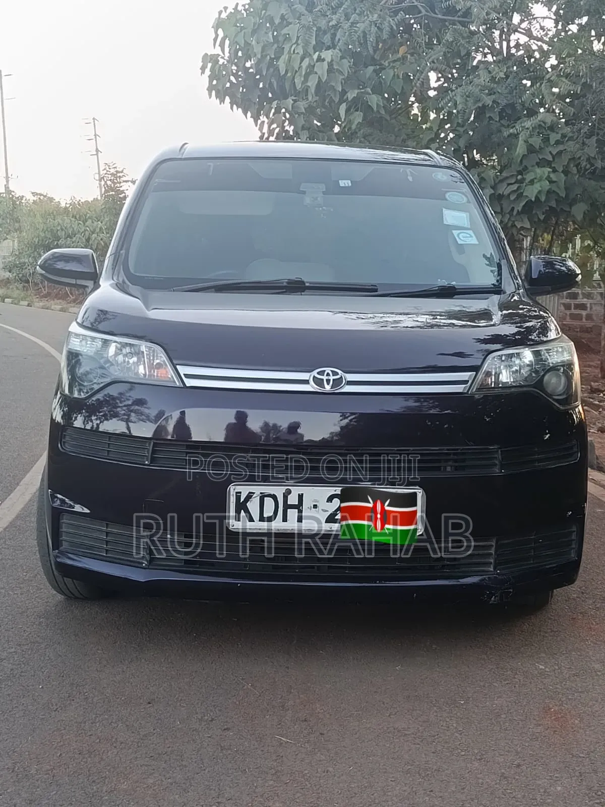 Toyota Spade 2016 Black