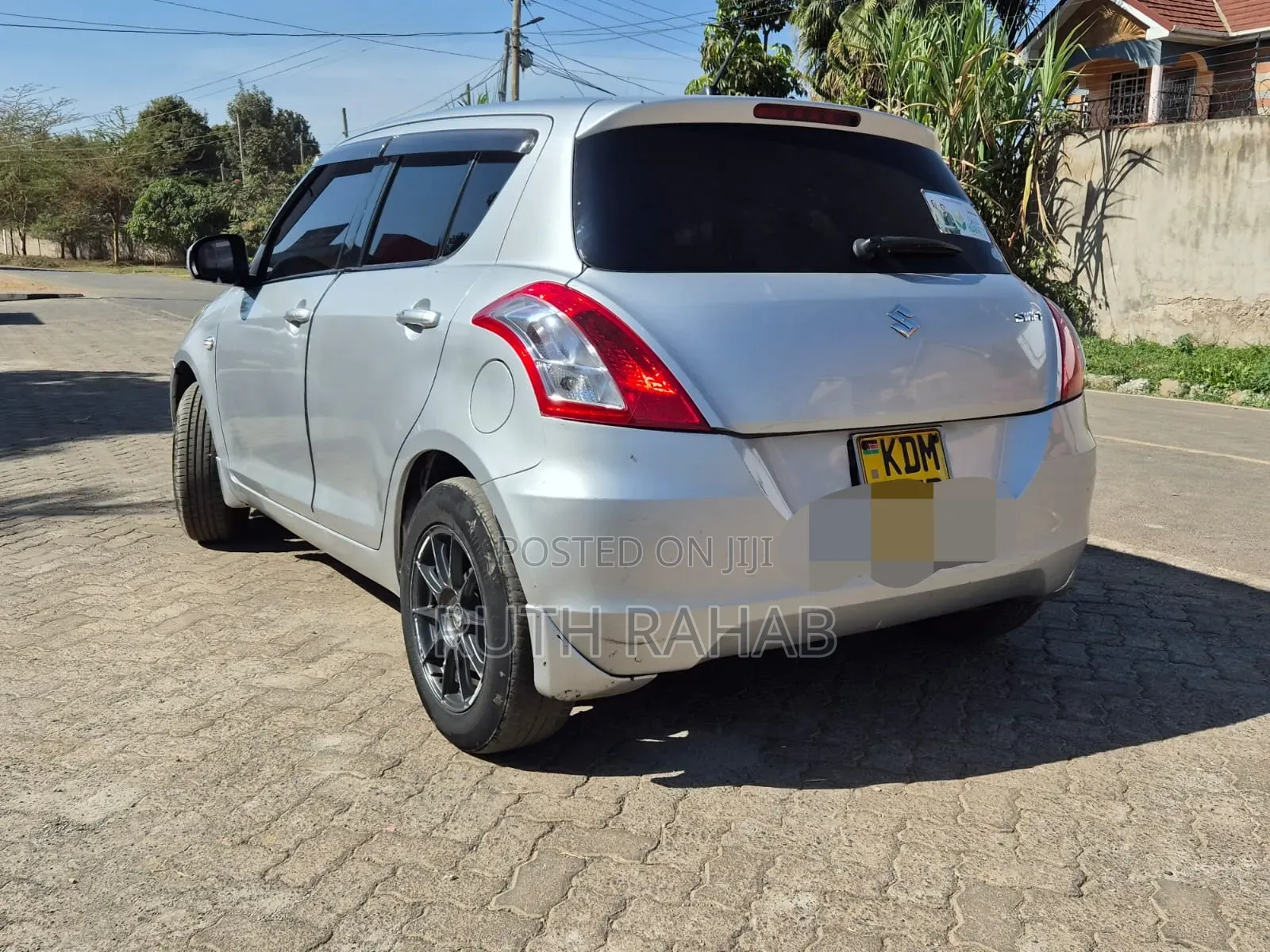Suzuki Swift 2015 Silver