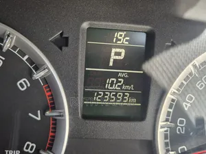 Suzuki Swift 2015 Silver