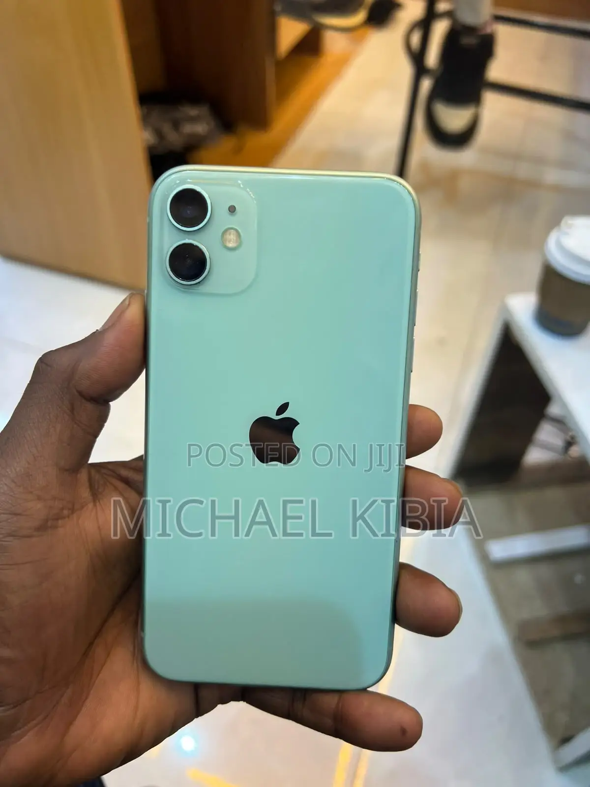 Apple iPhone 11 64 GB Green