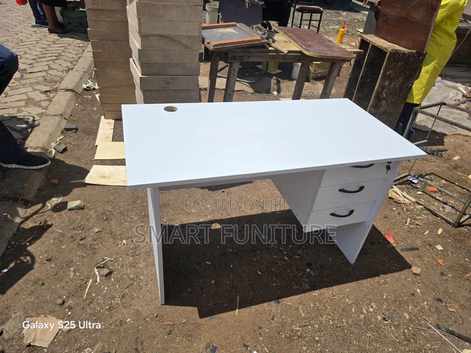 Executive Modern Office Desk-With Soft Drawer-Simple Office Desk