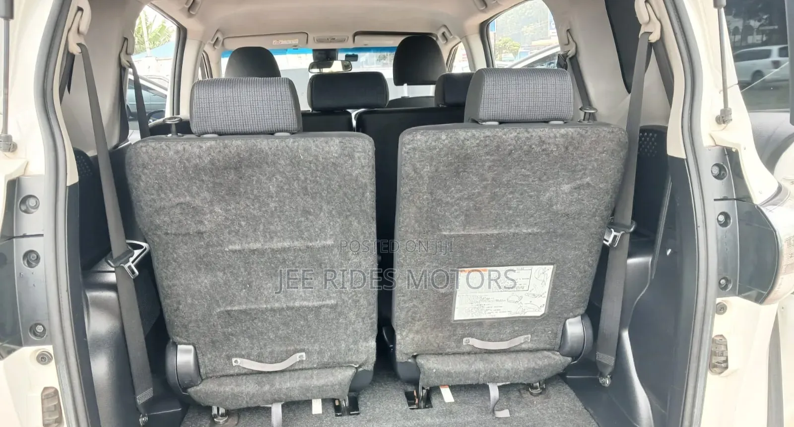 Toyota Sienta 2016 White