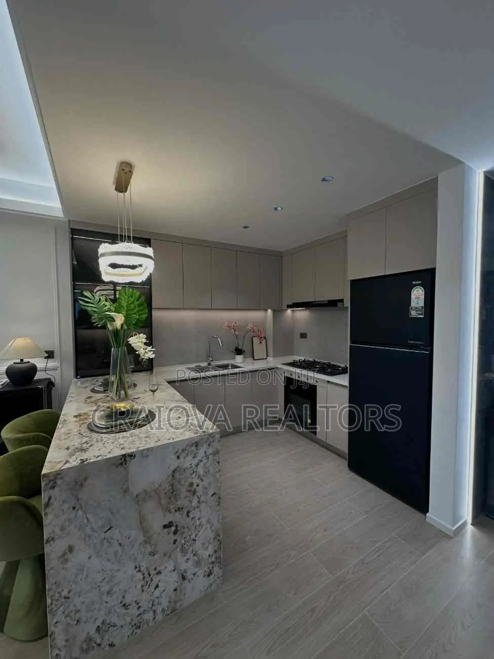 3bdrm Apartment in Spring Valley for sale