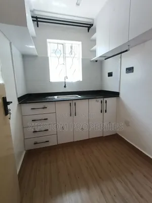 2bdrm Apartment in Nairobi West, Madaraka for rent