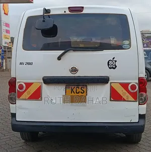 Nissan NP200 2011 White