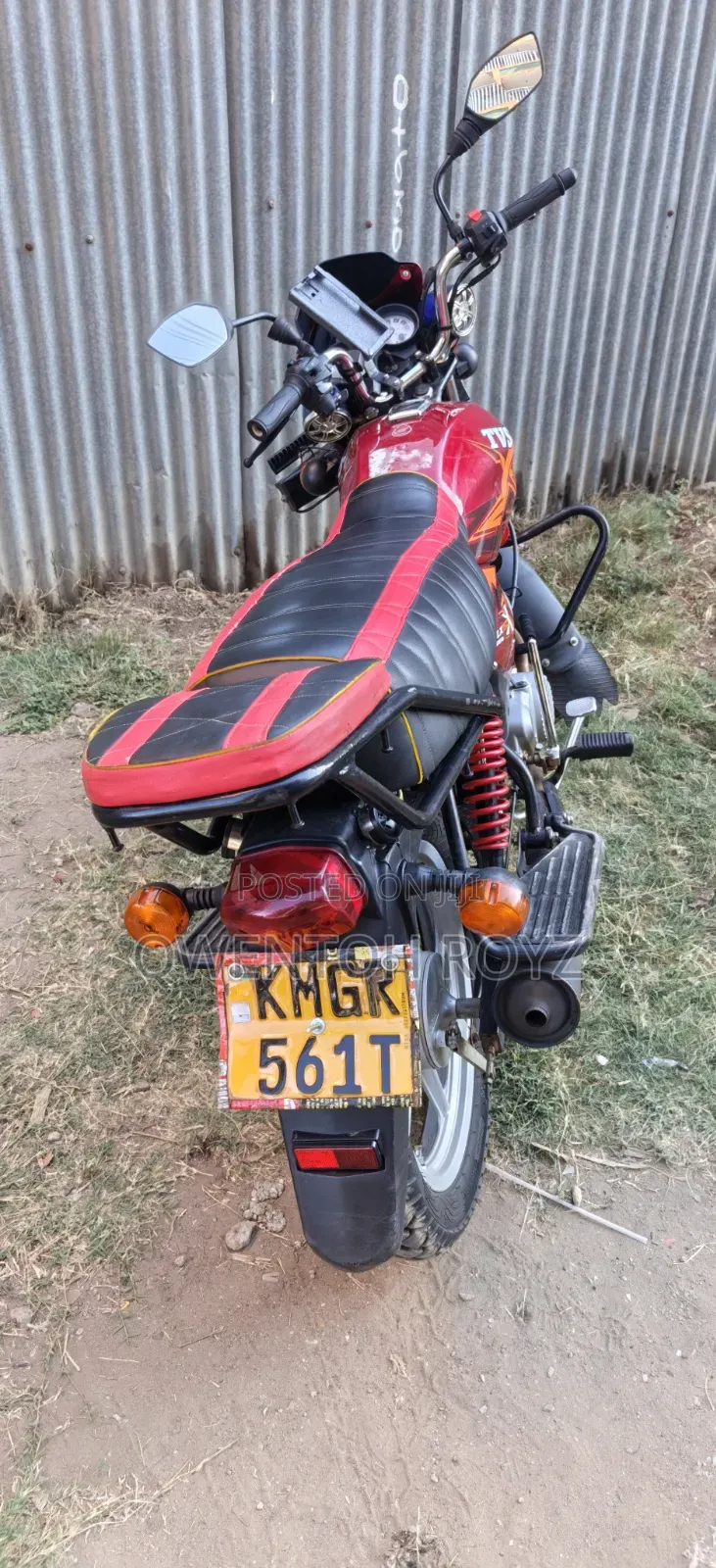 TVS HLX Plus ES 2025 Red