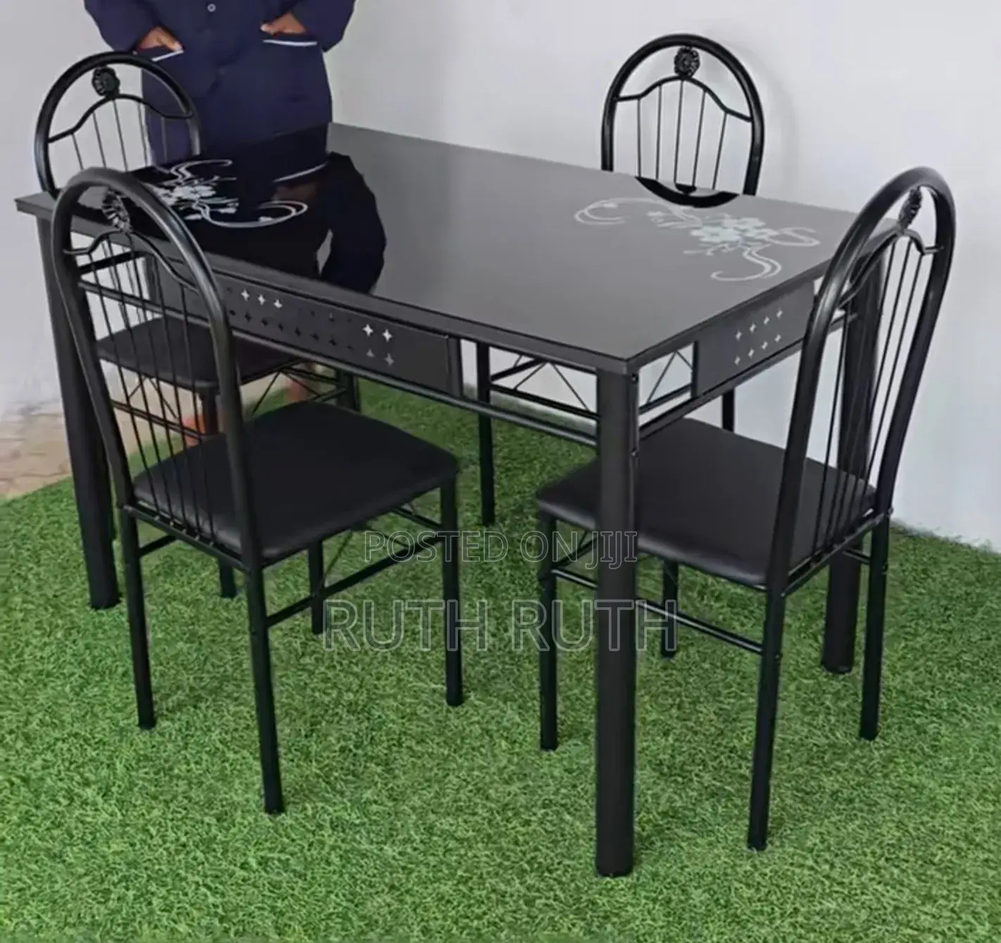 Executive 4 Seater Dining Table Set