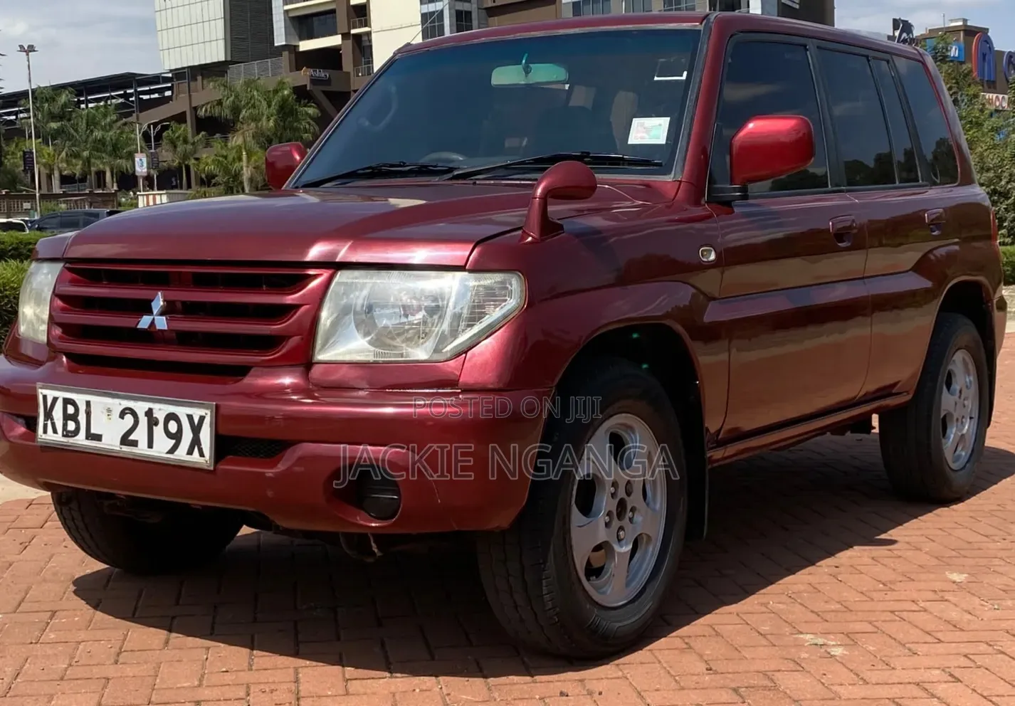 Mitsubishi Pajero 2004 Maroon