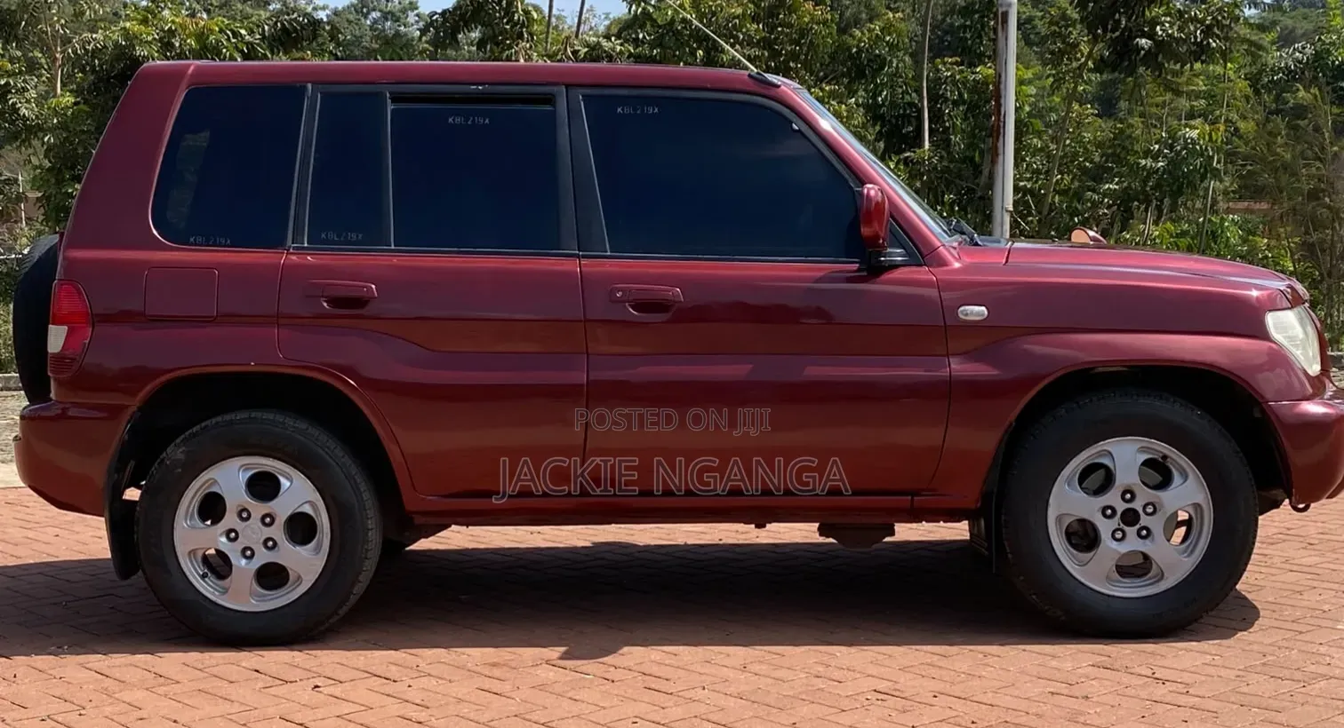 Mitsubishi Pajero 2004 Maroon