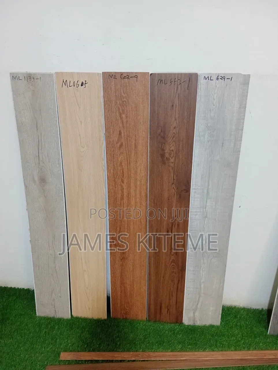 Laminate SPC Flooring Tiles
