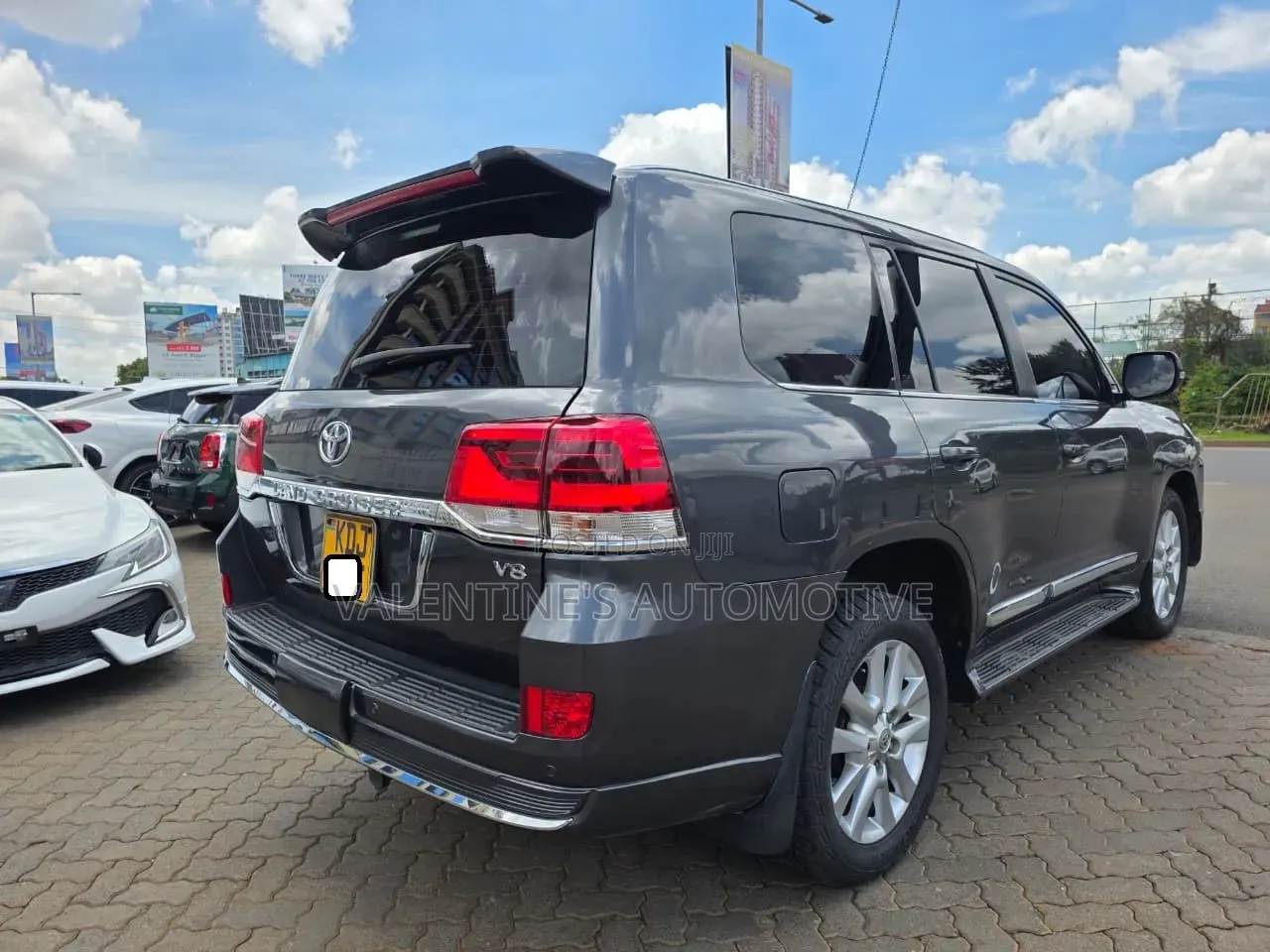 Toyota Land Cruiser Prado 2016 Gray