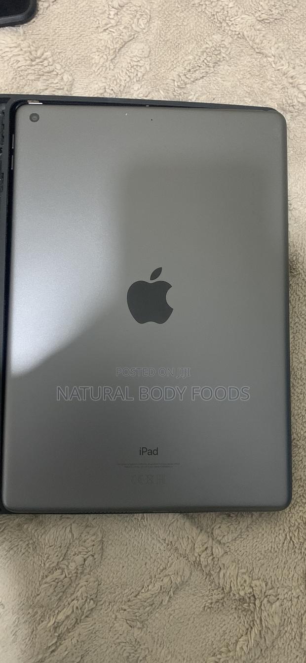 Apple iPad 9.7 64 GB Silver