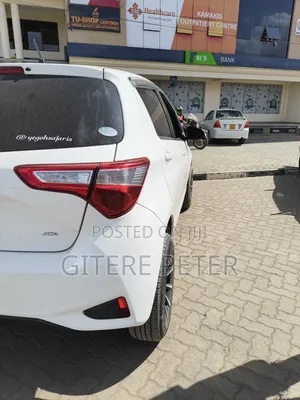 Toyota Vitz 2018 White