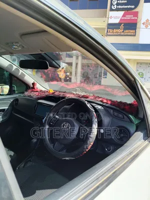Toyota Vitz 2018 White