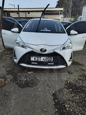 Toyota Vitz 2018 White