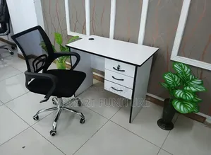 Office Chairs/With Fixed Office Desk