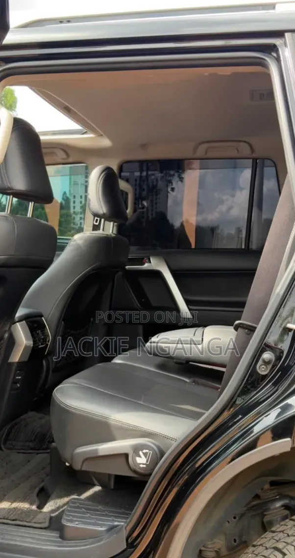 Toyota Land Cruiser Prado 2020 Black
