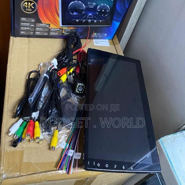 9-Inch Android GPS Car Stereo 4GB 64GB With Reverse Camera