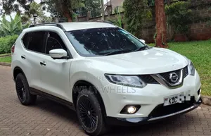 Nissan X-Trail 2014 White