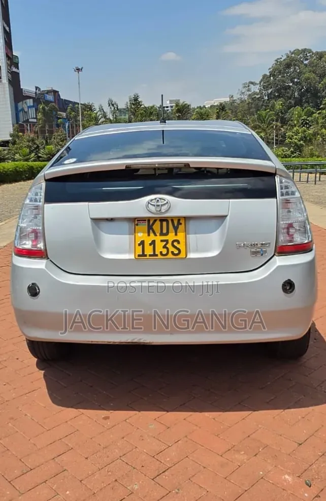 Toyota Prius 2013 Silver