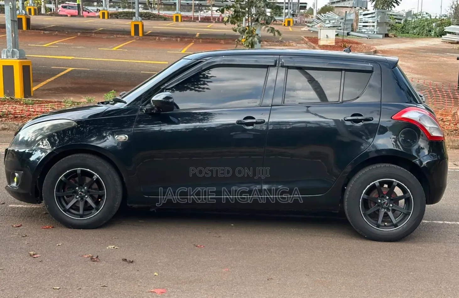 Suzuki Swift 2011 Black