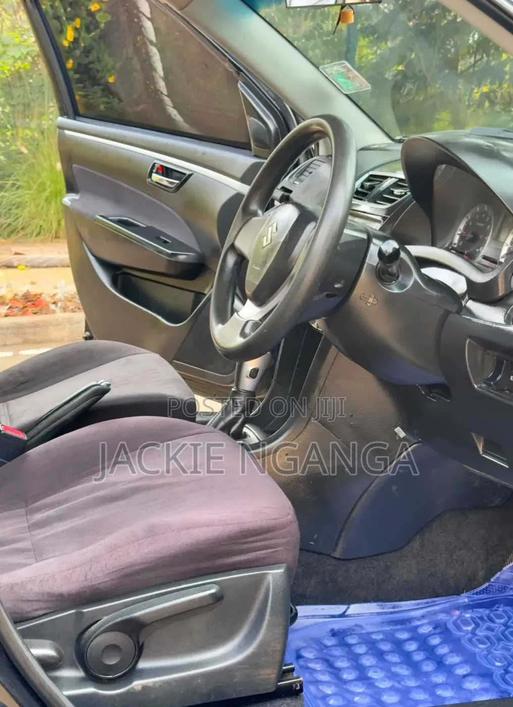 Suzuki Swift 2011 Black