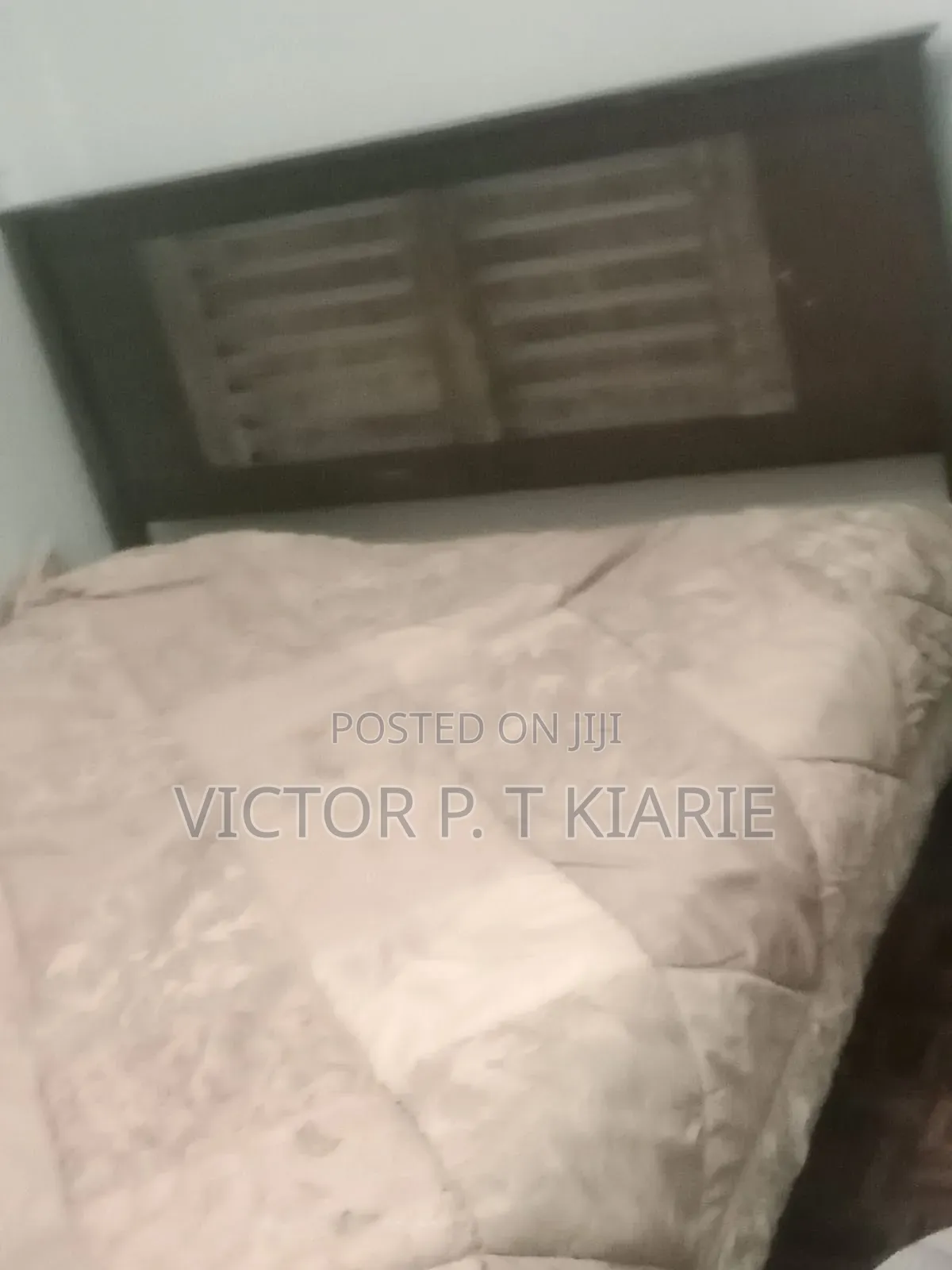 Bed 5by6 Wooden With Matresa