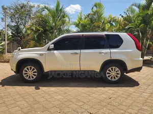 Nissan X-Trail 2013 White