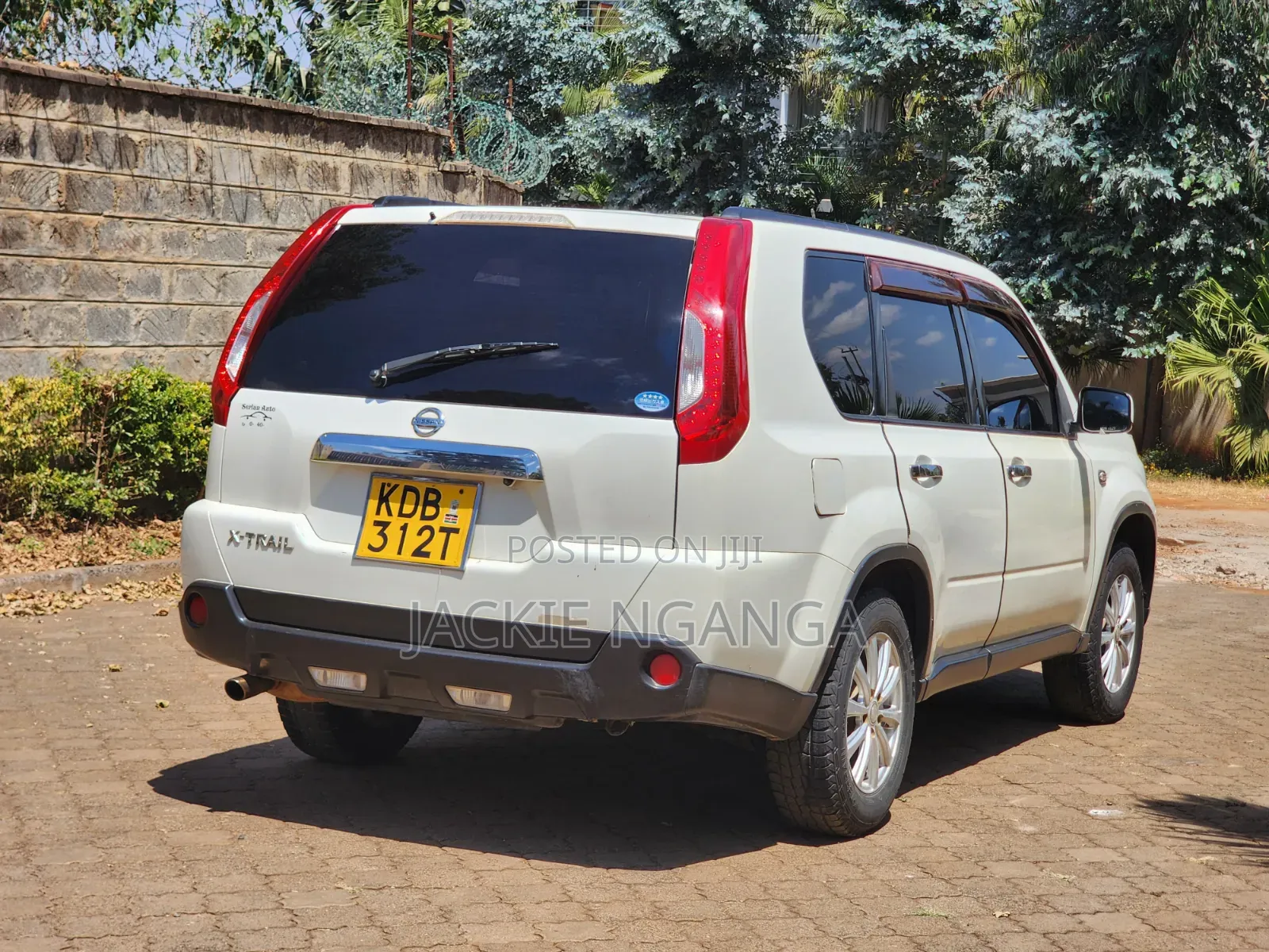Nissan X-Trail 2013 White