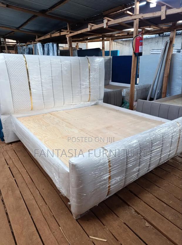 6x6-Foot White Bed - thumbnail 2