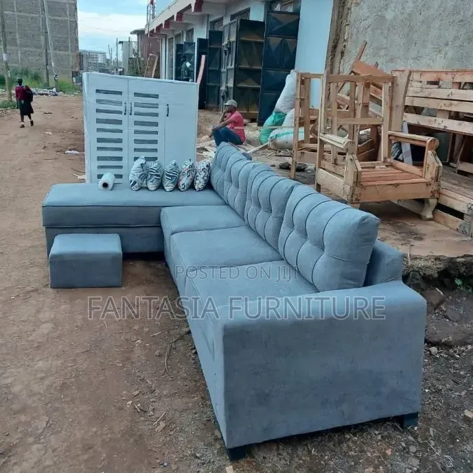 7 Seater L-Shaped Grey Seats.