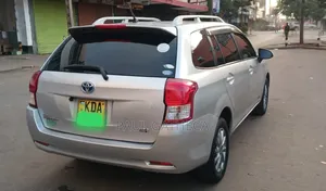 Toyota Corolla Fielder 2014 Silver