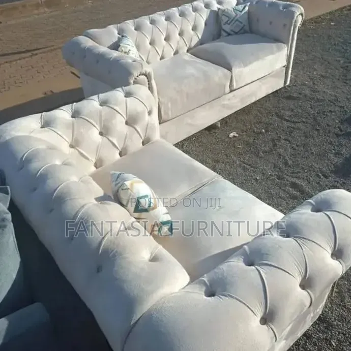 Cream Chesterfield Sofa Set: 3-Seater + 2-Seater