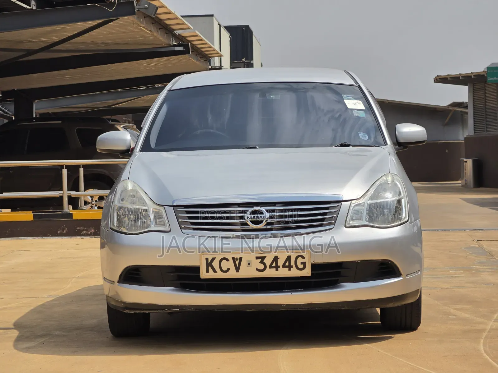Nissan Bluebird 2012 Silver