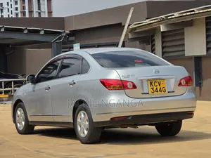Nissan Bluebird 2012 Silver