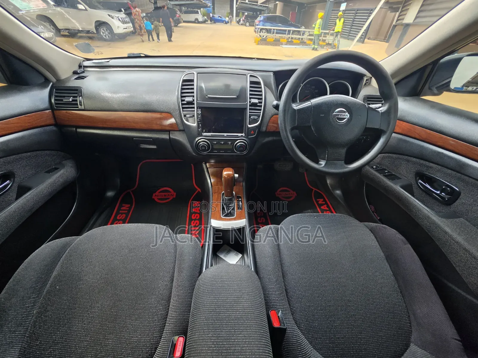 Nissan Bluebird 2012 Silver