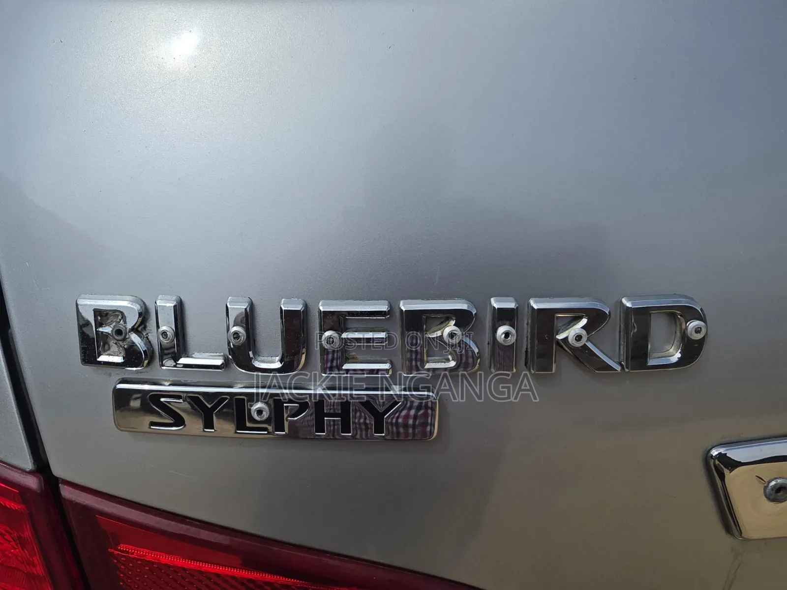 Nissan Bluebird 2012 Silver
