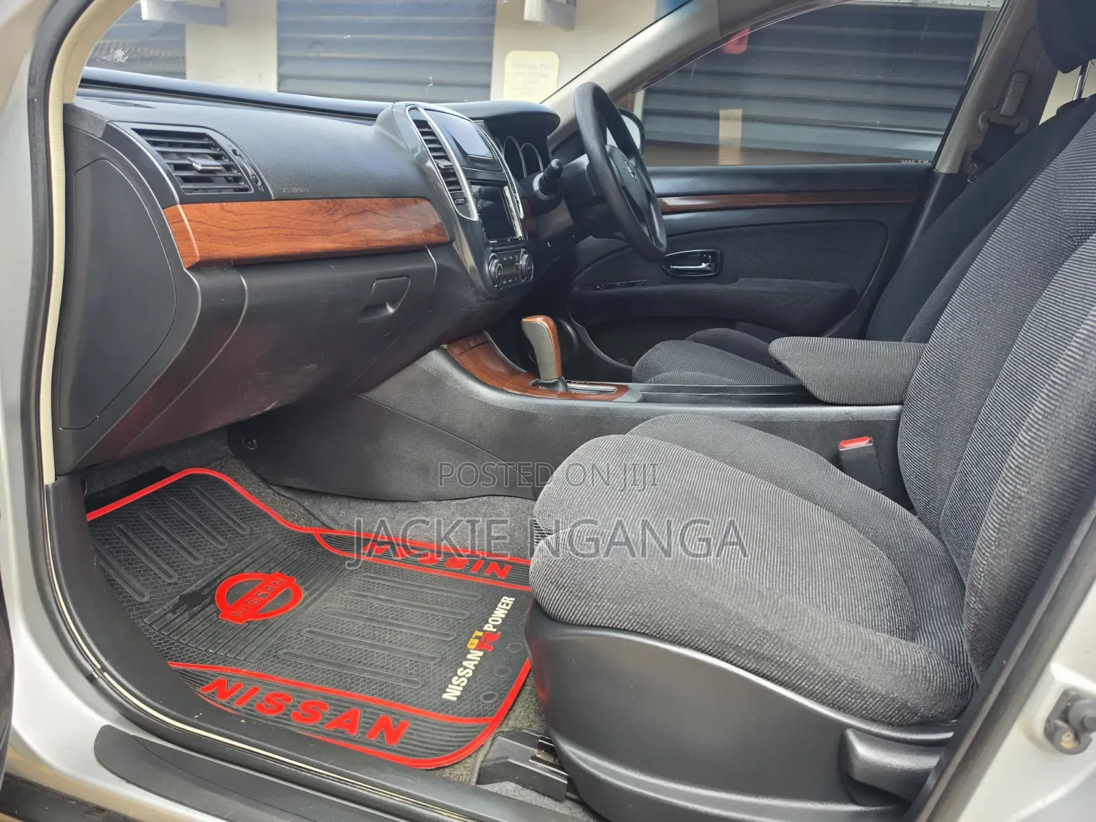 Nissan Bluebird 2012 Silver