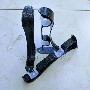 Quality Rod Brackets  for Polished Interiors.