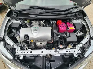 New Toyota Corolla Fielder 2019 Silver
