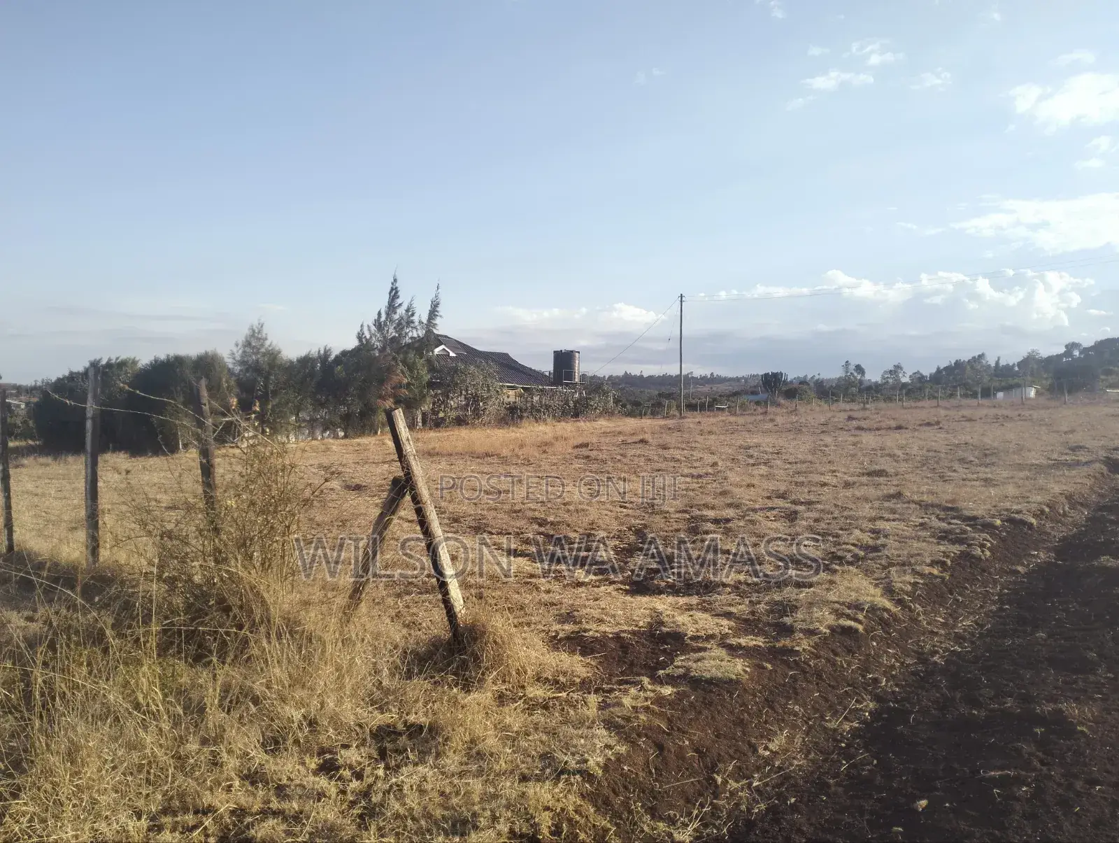 50* by 100* Kanyagia Mweiga Nyeri